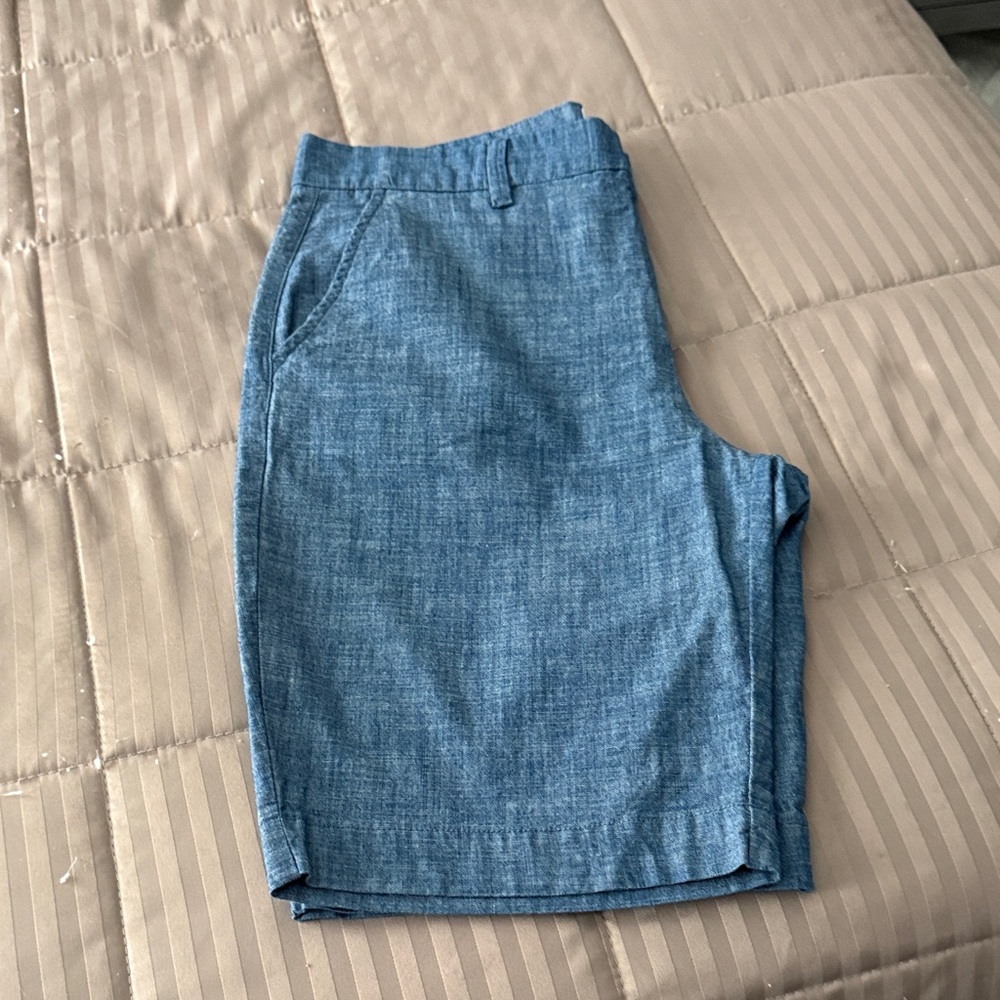 GAP Blue Women's Bermuda Shorts - Picture 7 of 7